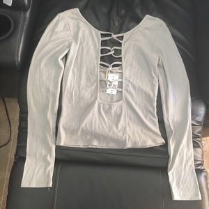 NWT - Emma & Sam long sleeve top